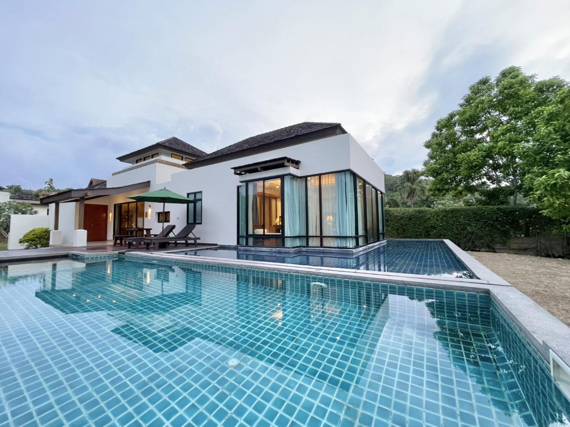 Ozone Villa Phuket Pa Khlok Dış mekan fotoğraf